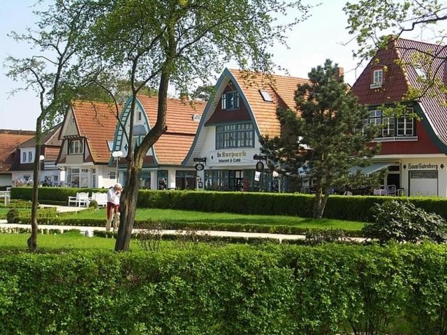 Gutshaus Redewisch Hotel & Restaurant Boltenhagen  Ngoại thất bức ảnh